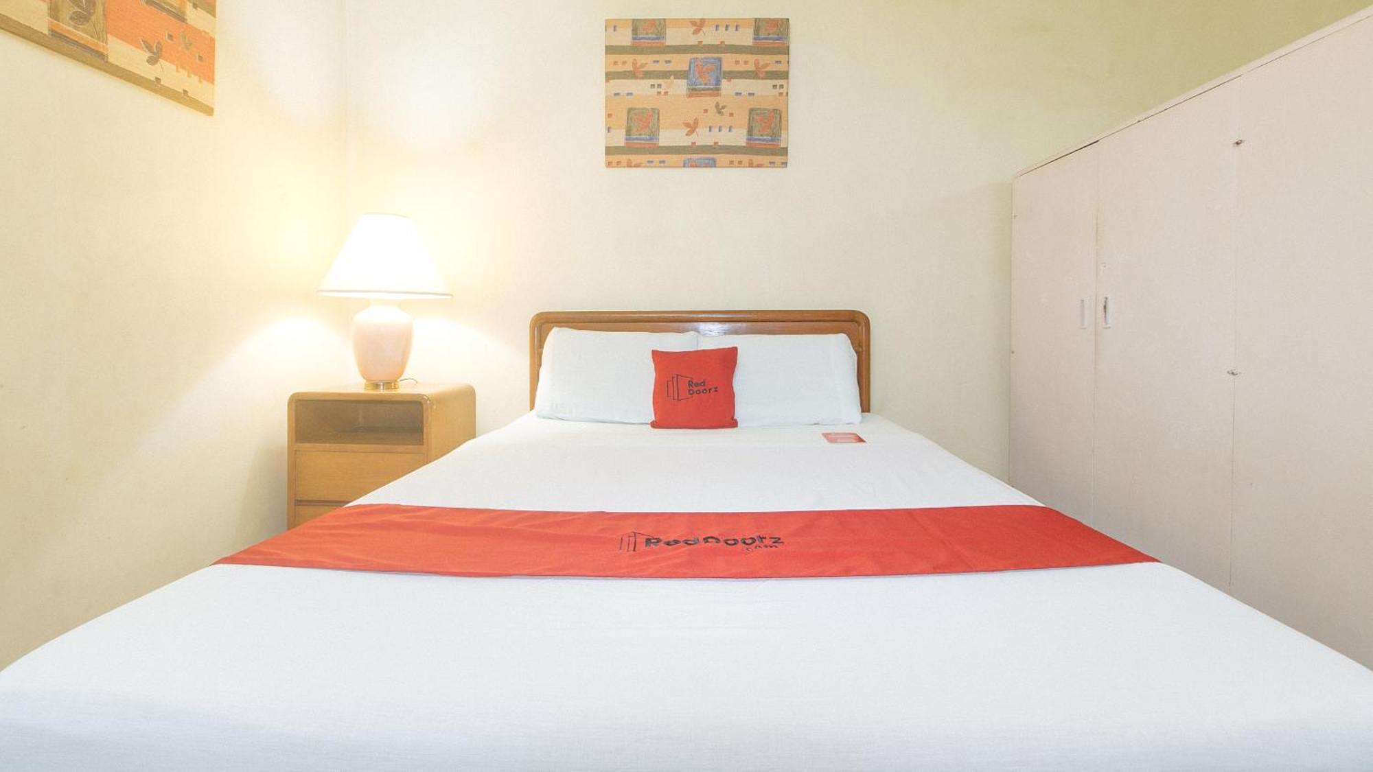 Reddoorz At Broadway Court Apartelle Quezon City Exterior foto