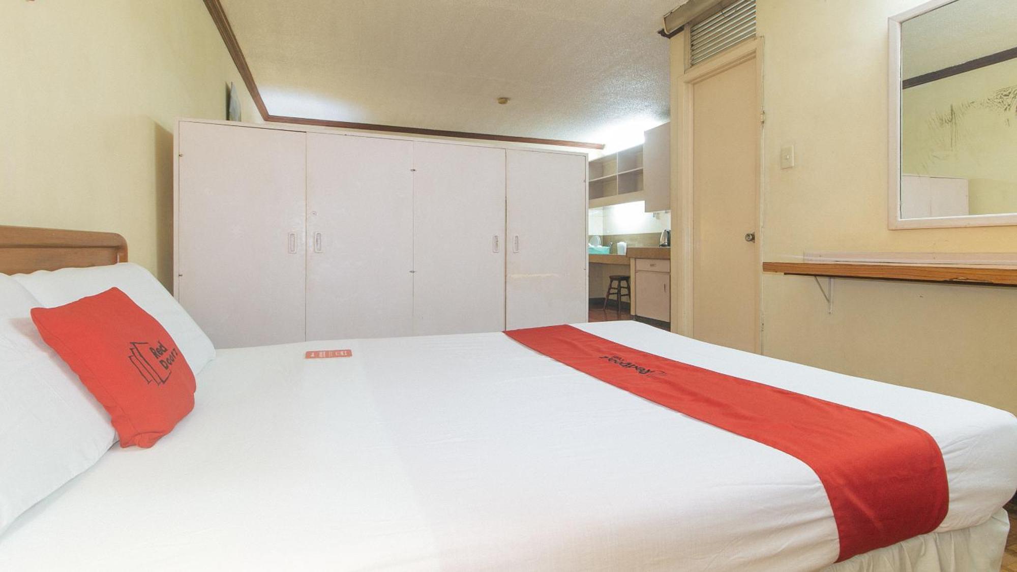Reddoorz At Broadway Court Apartelle Quezon City Exterior foto