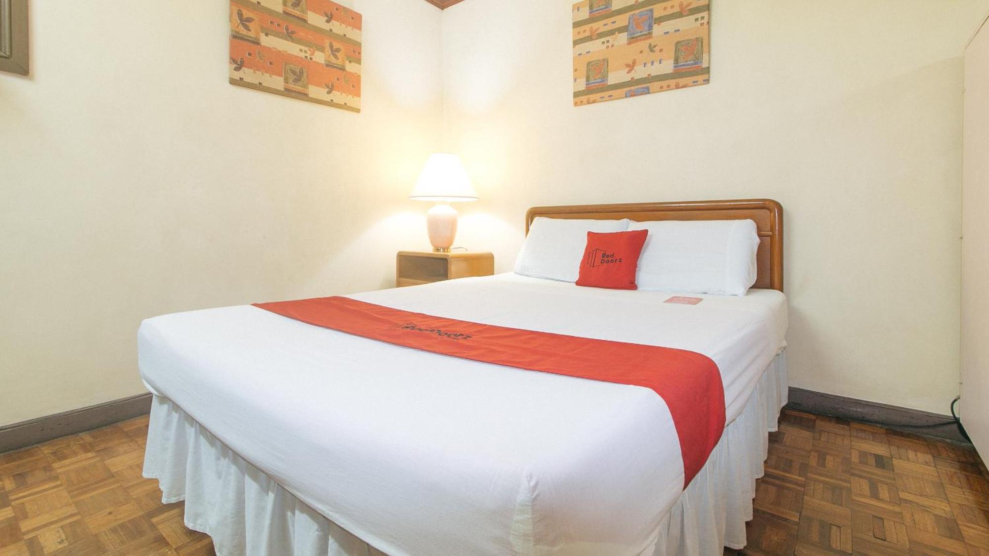 Reddoorz At Broadway Court Apartelle Quezon City Exterior foto