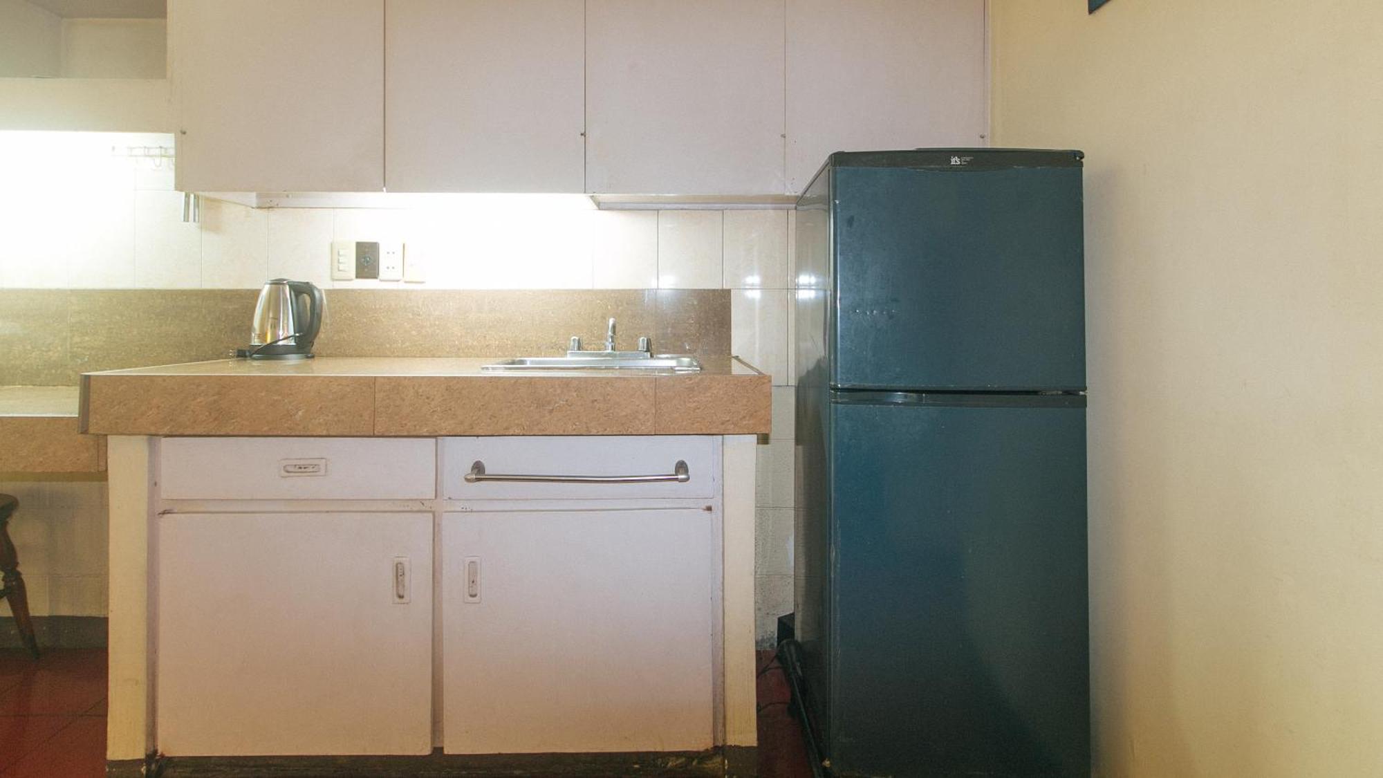 Reddoorz At Broadway Court Apartelle Quezon City Exterior foto