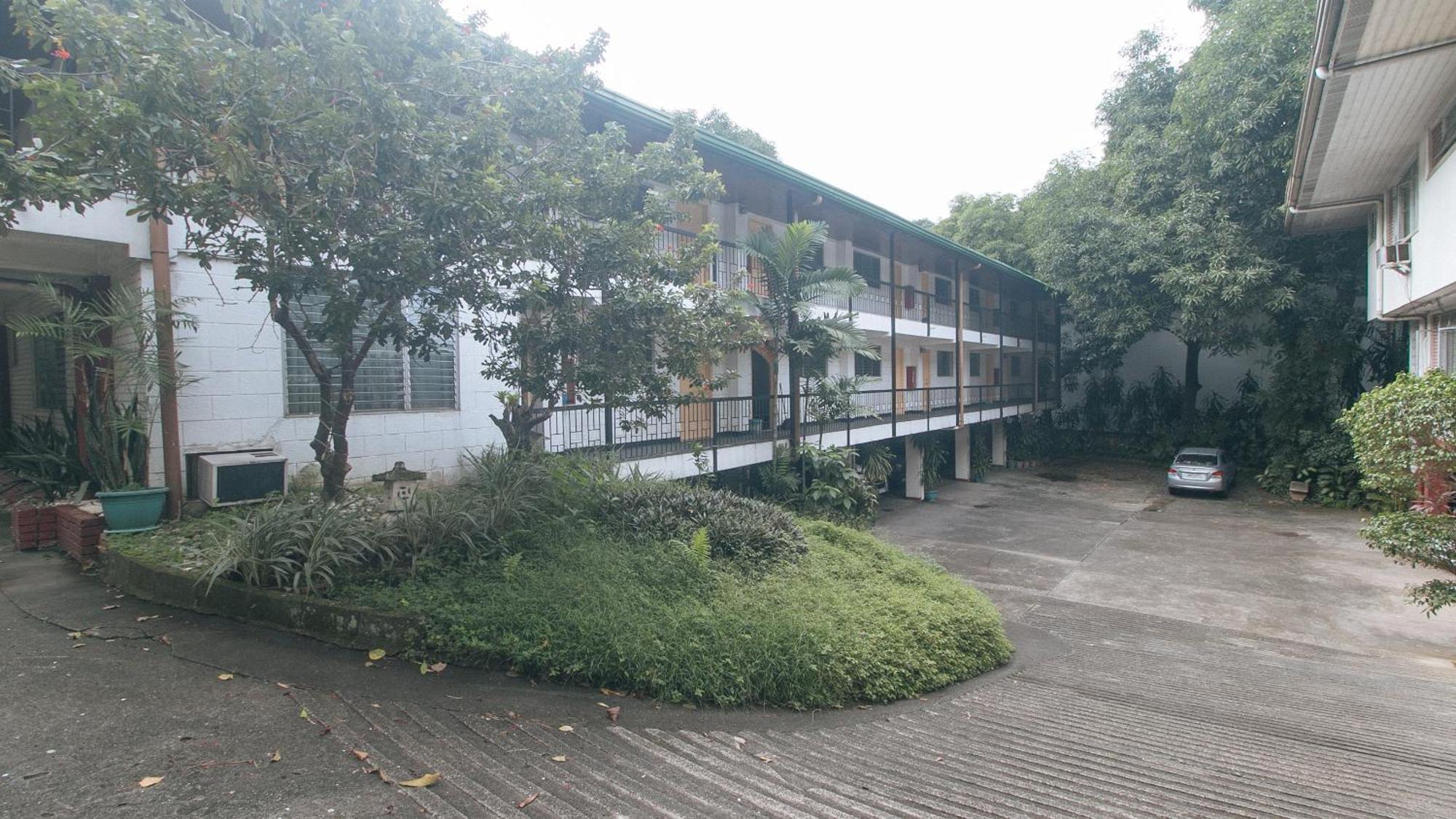 Reddoorz At Broadway Court Apartelle Quezon City Exterior foto